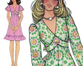 Jahrgang 1974 romantische Hippie Boho McCall "Extra sorgenlos" Sewing Pattern 4028 Misses Kleid oder Top Größe 10