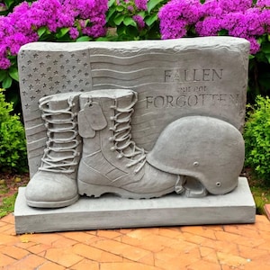 Fallen soldier figurine, Memorial with boots and helmet rock, Fallen not forgotten stone, US soldier statue, Detailed grave for backyard