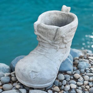 Old shoe figure, Cement cowboy boot sculpture, Patio flowers pot, Yard planter figurine, Garden stone decoration, Water drinker for yard