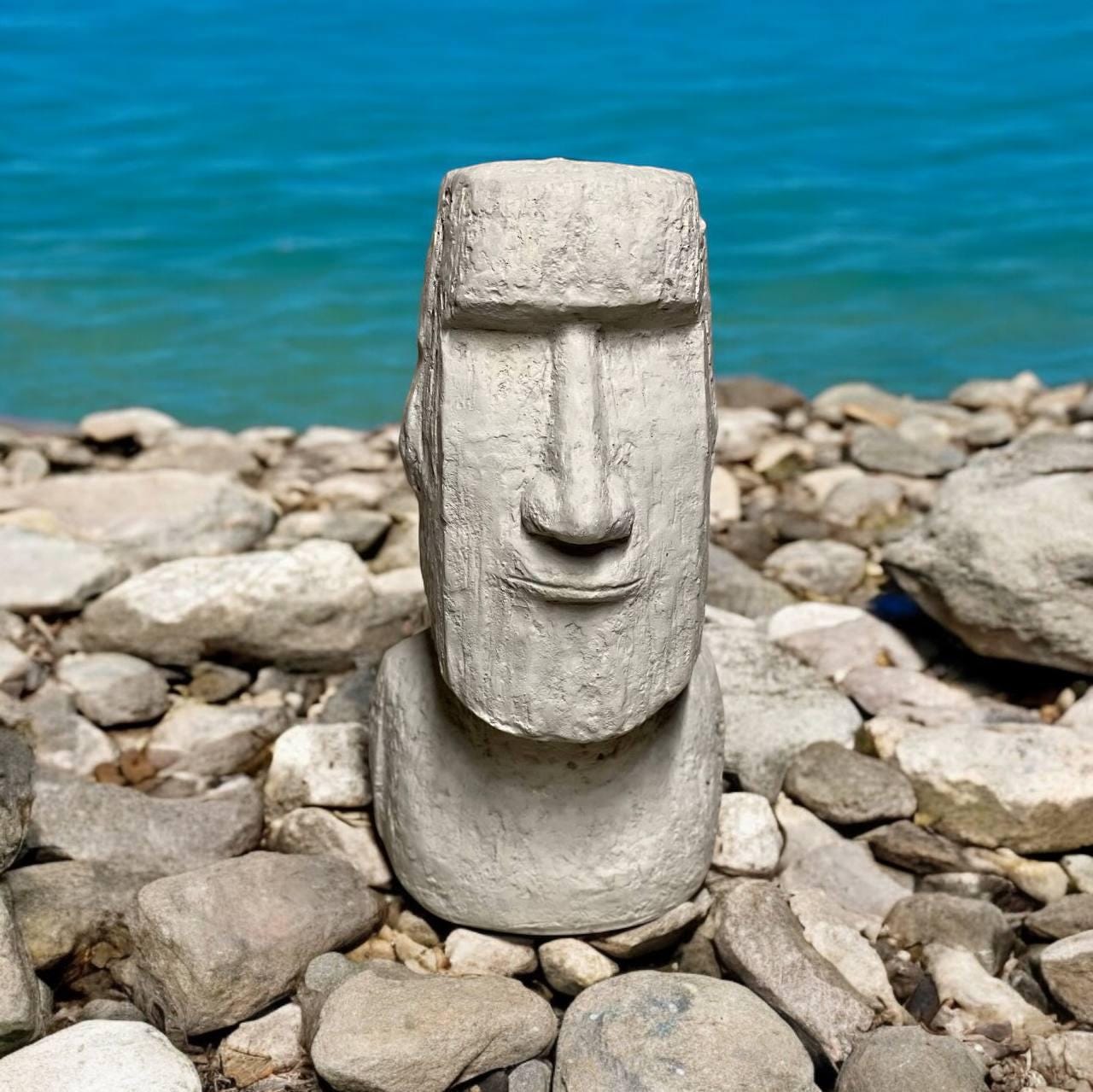 Large Easter Island head figure, Concrete Moai head sculpture, Detailed Moai head figure, Garden decoration, Stone head figurine