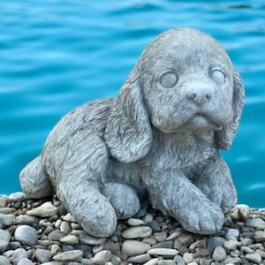 Laying Cocker Spaniel puppy figure, Cocker Spaniel puppy figurine, Outdoor decoration, Pet lovers gift, Concrete backyard statue