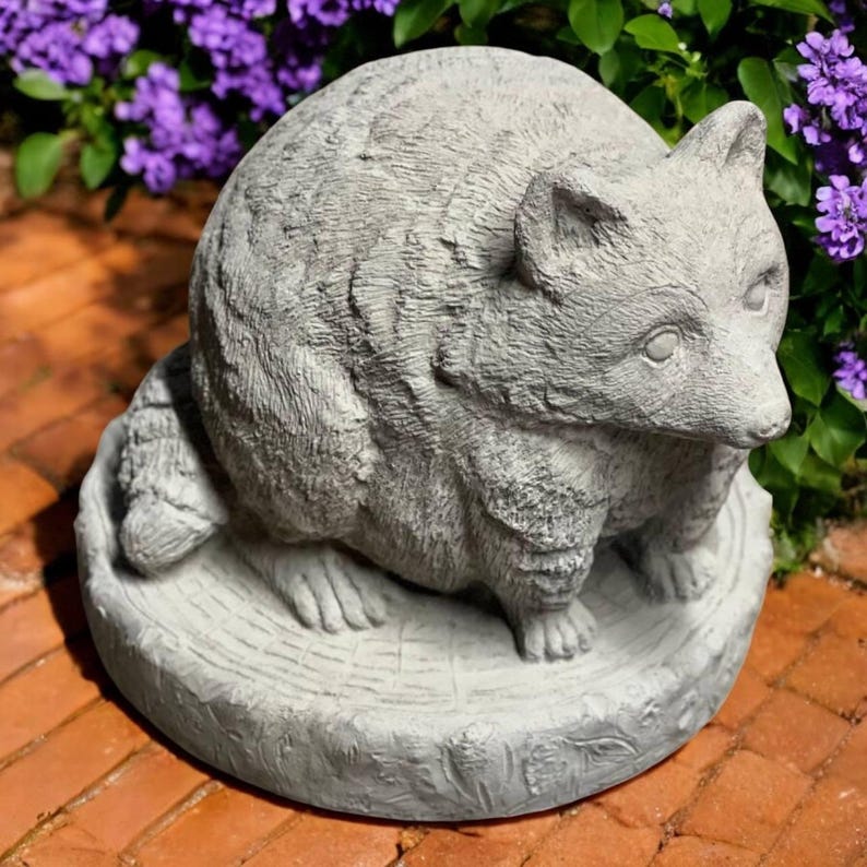 ABConcrete Raccoon Forest Statue - Thumbnail 5
