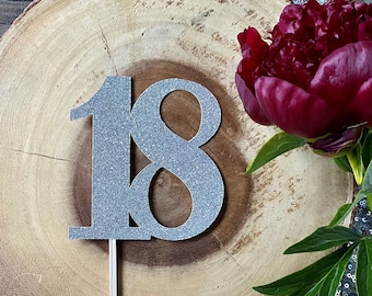 Centro de mesa para cumpleaños número 18 (1 unidad) / Adorno para pastel de cumpleaños número 18 / Decoraciones para cumpleaños número 18 / Centros de mesa con números de mesa / Mesa de boda