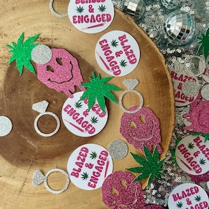 50 confettis flamboyants et fiancés | Célibataire stoner | Étourdi et engagé| Confettis de bachelorette hippie | Groovy et Boozy | Décoration contre les mauvaises herbes