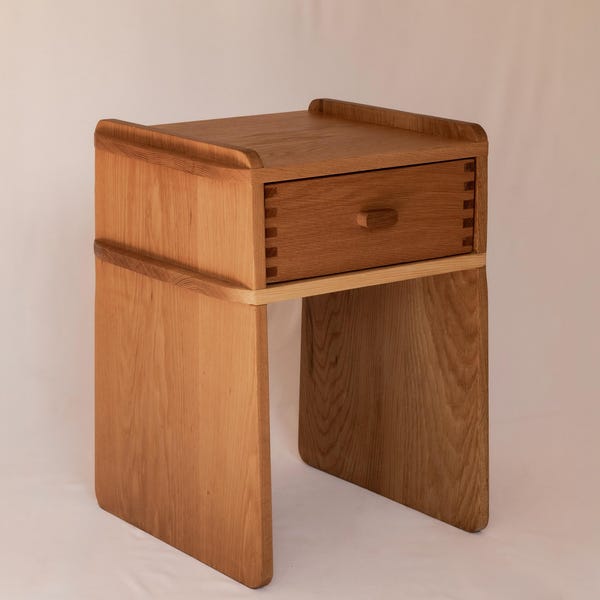 AROYco Handmade Nightstand: Modern Bedside Table in White Oak, Walnut,Ash