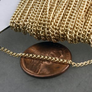 Cadena de eslabones curvos de 32 pies de oro rosado champán de 2,0 mm (eslabones sin soldar) - 22CURB