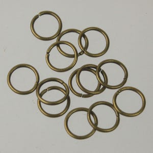 Antique Brass Finish Jump Rings: 10mm, 16 Gauge 50pcs - Bulk Pack