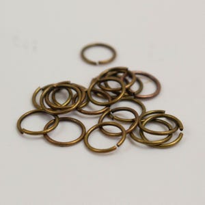 Anéis de ligação com acabamento em latão antigo, 8 mm: Conectores de elo aberto de calibre 21