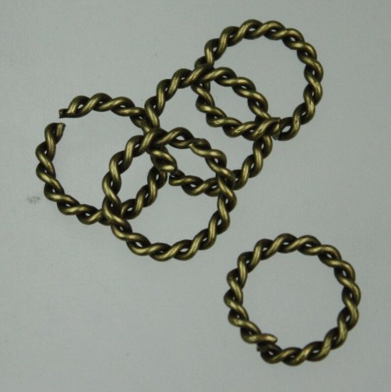 20 Pcs of Antique Brass Twisted Wire Fancy Jumpring 14mm Round Etsy