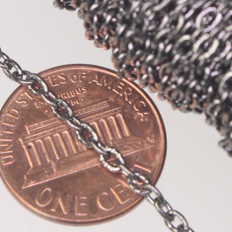 Gunmetal Texture Chain Bulk, 50 ft. of Flat Texture Oval Chunky Cable Chain 3x2mm Unsoldered 32TEX image 2