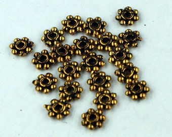 300 pcs - Antique GOLD Finished Daisy Flower Spacer Beads - 4mm