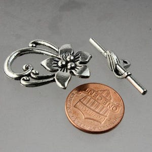 sets Antique Silver Plated Flower Sturdy Toggle Clasps 10 pcs - Bulk Pack image 3