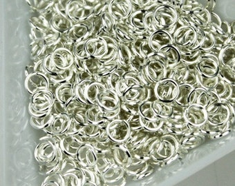 500 pcs of 4mm Jump Rings, Sterling Silver Plated Jump Rings / Jumprings - 4mm 22 gauge 0.6mm Link Connector Open - 6x4mm