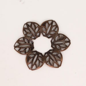 Antiqued Copper Plated finished 6 Leaf Flower filigree focal L:ink - 23mm 20 pcs - Bulk Pack