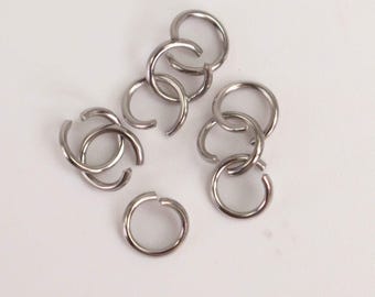 Wholesale 500 Stainless Steel Jump Rings: 5mm, 21 Gauge