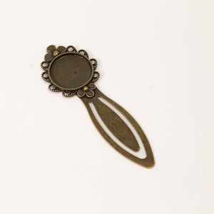 Bookmark Flower Daisy - 83mmx28mm Antique Brass Finish - S001 - We ship from California USA 5 pcs