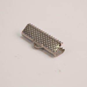 Rhodium Plated Ribbon Clamp End: 20mm Iron Connector 20pcs - Bulk Pack
