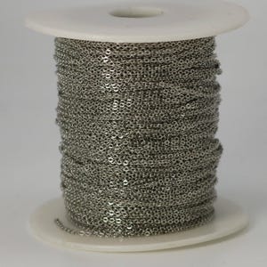 Cadena de latón rodiado: cable ovalado plano de 1,5 x 1,2 mm con eslabones soldados, 91 cm (3 pies) - 1512F