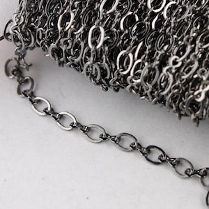 32 ft spool of Gunmetal Plated on Brass SOLDERED Figure 8 Connector Chain - 3.9x2.7mm links - 843F