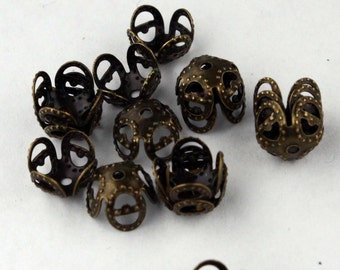100 pcs de perles de filigree finis antiques de laiton cap8mm