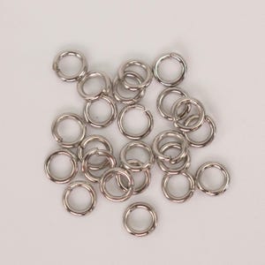 200 pcs of 5mm Jump Rings, Rhodium Plated Jump Rings Open 5mmx1.0mm 18 Gauge 18G  Link Connector Open Jump O Ring -  10x5mm