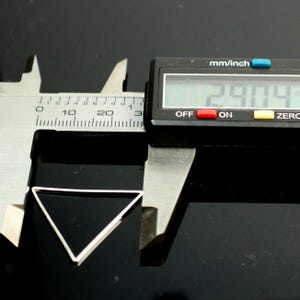 Sterling Silver Plated Brass Triangle Connectors: 29mm Links 15 pcs - Bulk Pack image 5