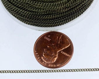 Petite chaîne gourmette finition laiton antique - Maillon soudé de 1,3 mm - 1,3V 32 pieds