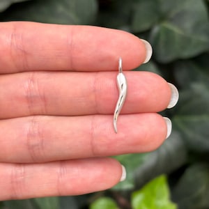 Sterling Silver Italian Horn Corno Satin Finish Pendant 20mm
