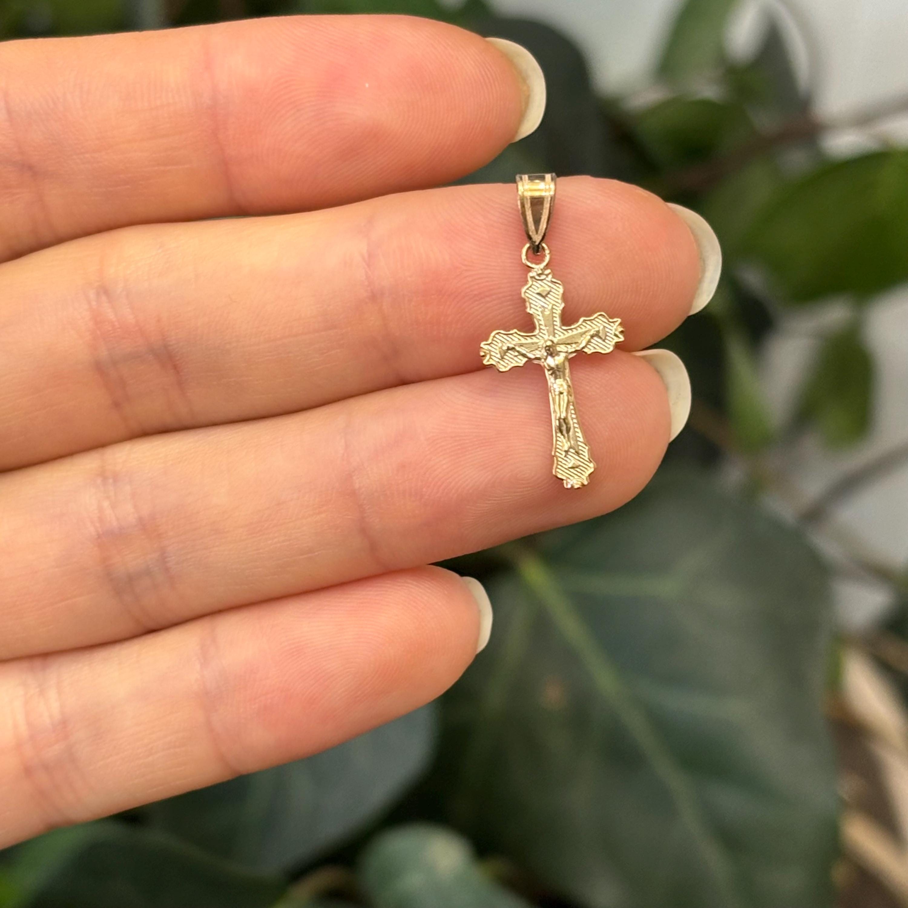 10k Gold Crucifix 2D Cross Pendant 18mm - Etsy