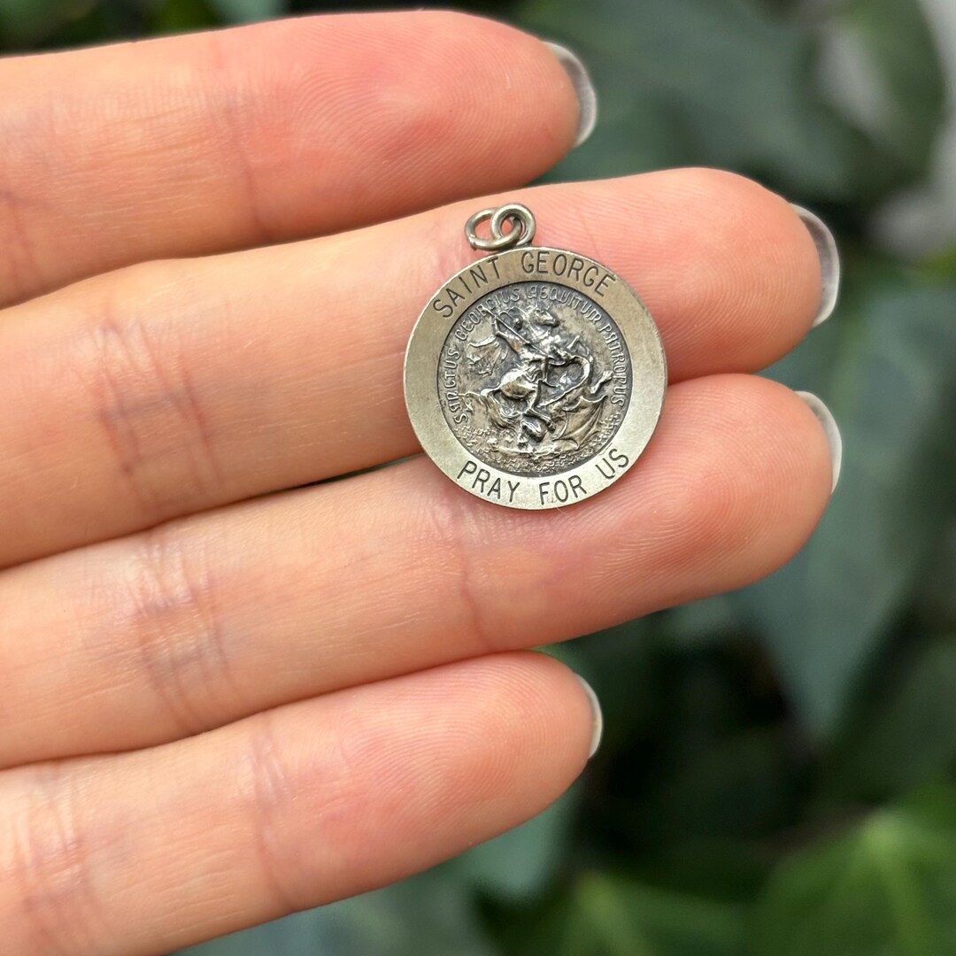 Sterling Silver St George Round Medal Pendant 18mm - Etsy