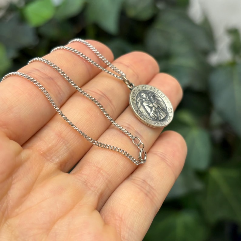 Sterling Silver St Francis of Assisi Round Medal Pendant Necklace 18mm ...