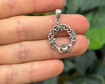 Sterling Silver Celtic Claddagh Clover  Circle Charm Pendant 20mm