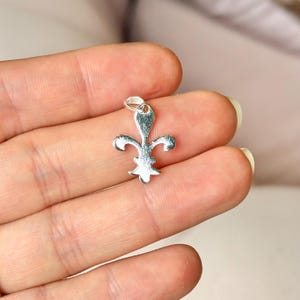 Sterling Silver Fleur De Lis Pendant