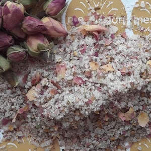 Flower Of Salt Seasoning Rose Petals Fleur De Sel Greek Sea Salt Seasoning Flor De Sal Cocktail Salt Rose Pink Salt Petals 100gr / 3.52oz