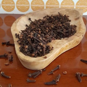 Clove Fragrant Spice Dried Whole Aromatic Spice Cosmetic Syzygium Aromaticum 100gr / 3.52oz