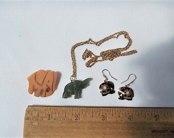 Lot of Vintage Elephant Theme Jewelry Necklace Plastic Pin Enamel Earring