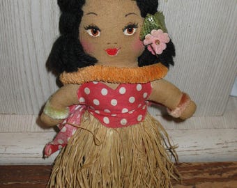 Vintage Hawaii Hulla Girl Doll Hand Painted Face Grass Skirt