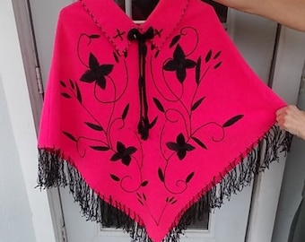 Vintage Embroidered Hot Pink Poncho Mexico 1960s-70s
