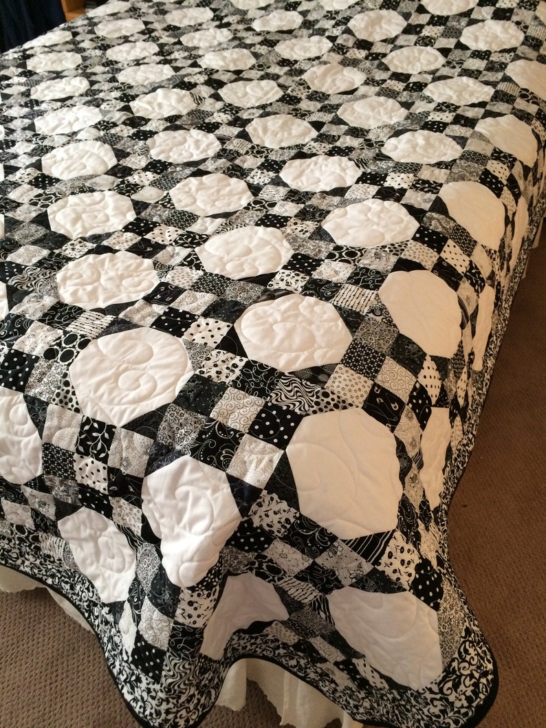 Queen Size Quilt Black and White Etsy
