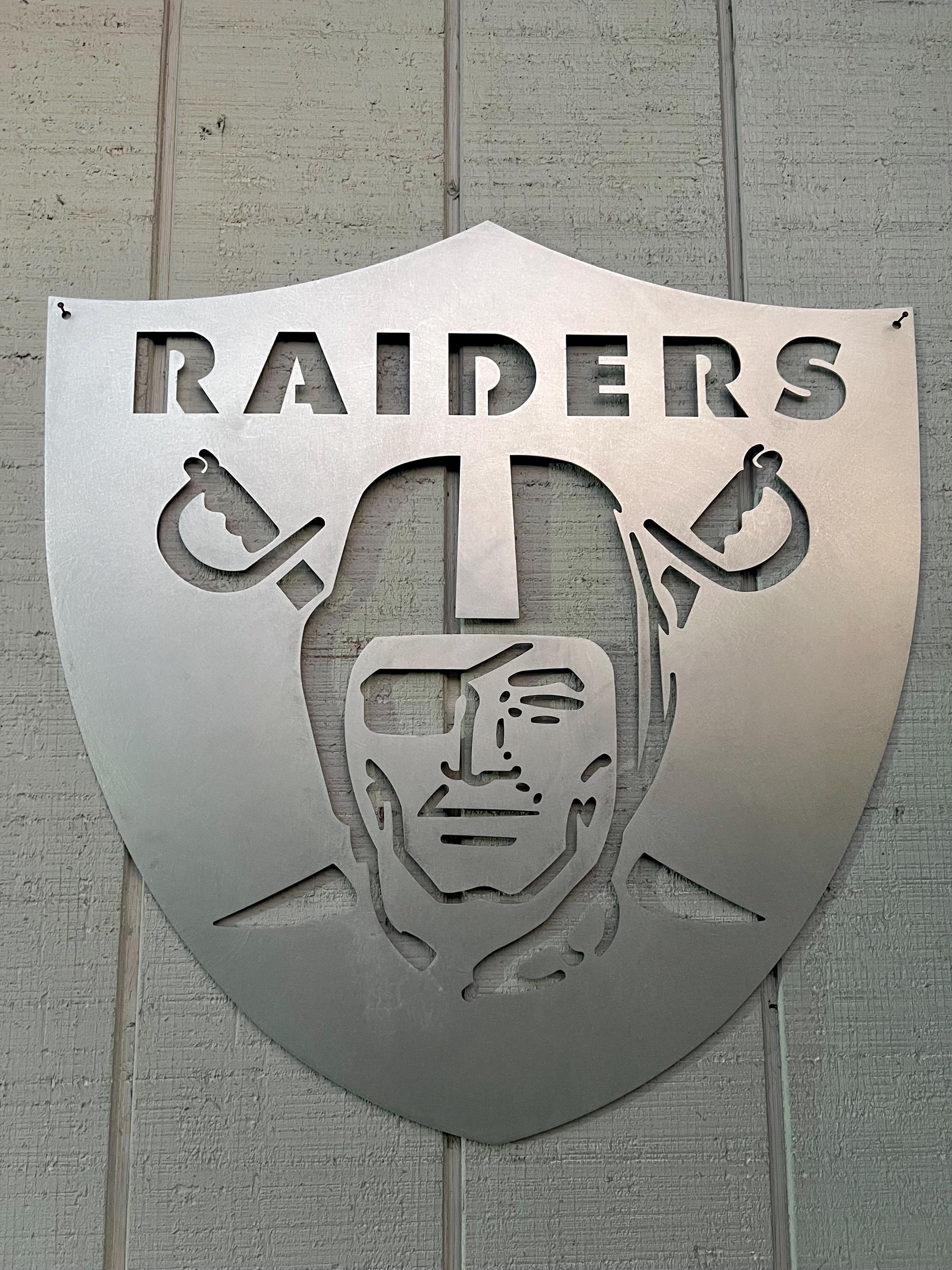 レイダース　壁掛け　ロゴメタルサイン　看板　金属 Metal Raiders Sign - Etsy