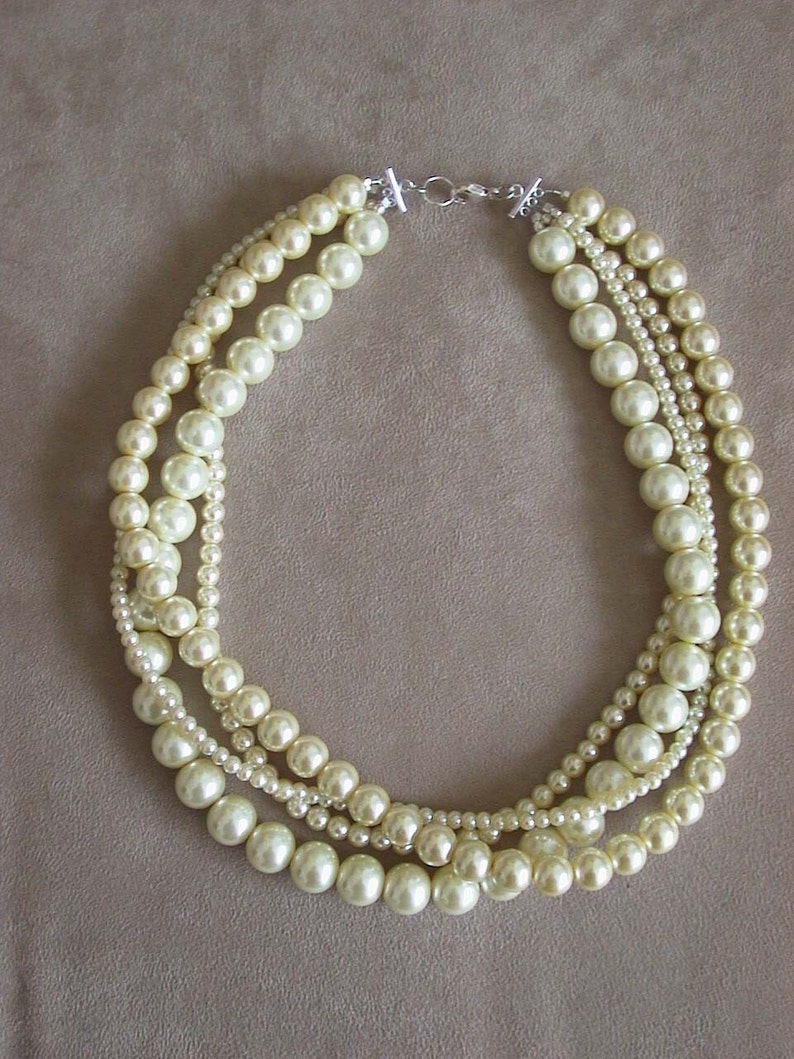 Opera Night Crystal Pearl Necklace