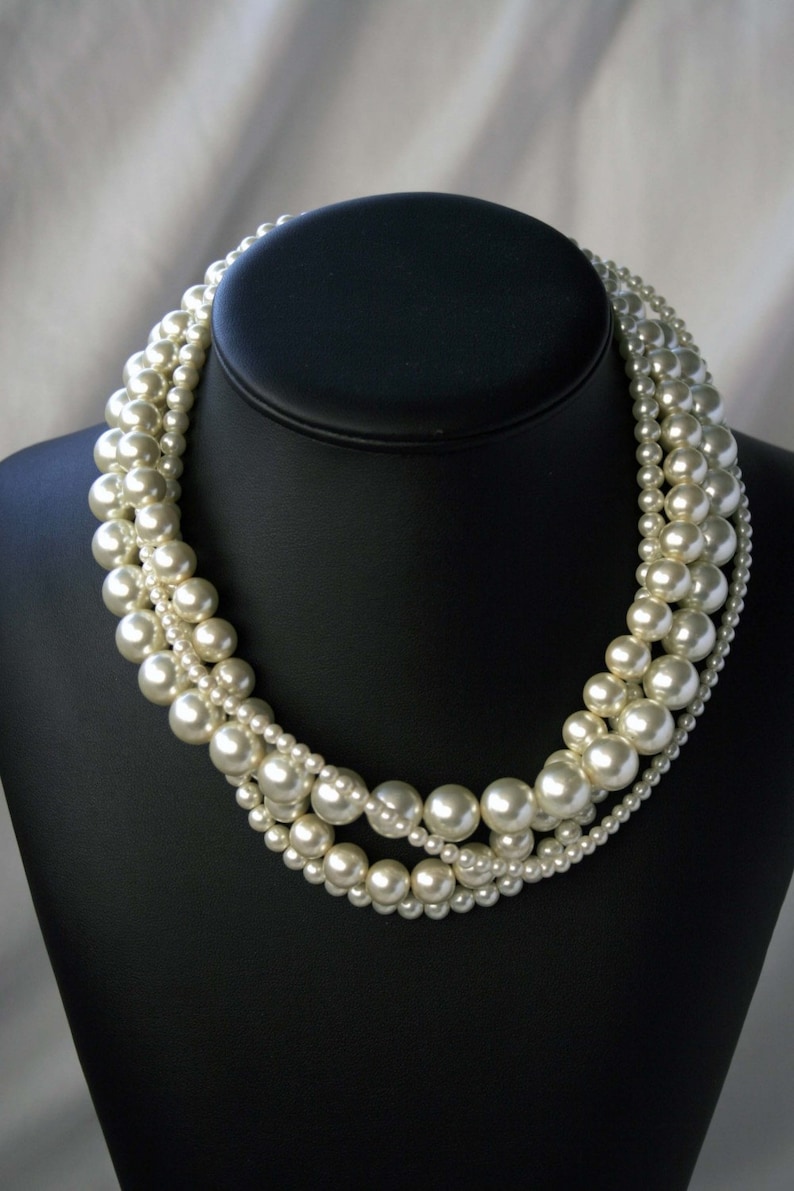 Opera Night Crystal Pearl Necklace