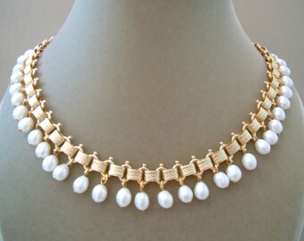 LAST ONE: Pearl Crown -- Cultured Freshwater Pearl Statement Necklace