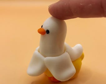 Duck-Nana! – A Curious Fidget for Fans of the Absurd