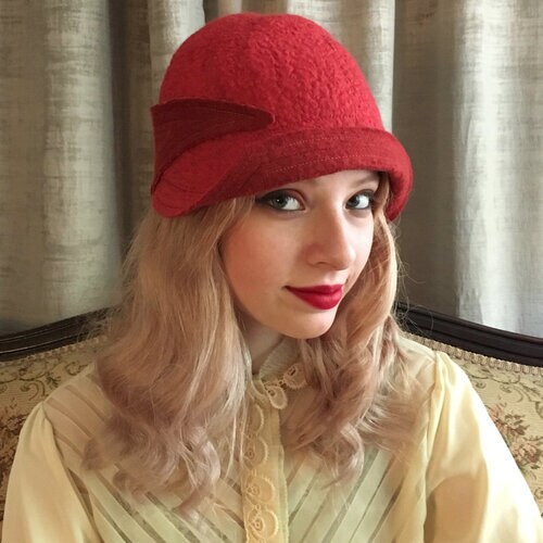 1920's Style Cloche Hat - Hand Felted Merino shops Wool