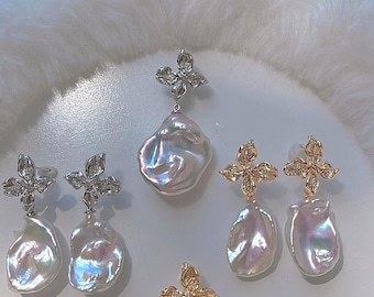 Colgante y pendientes Keshi Baroque de perlas extragrandes de 27 mm a 31 mm / Latón chapado en oro de 18 quilates | Cadena se vende por separado