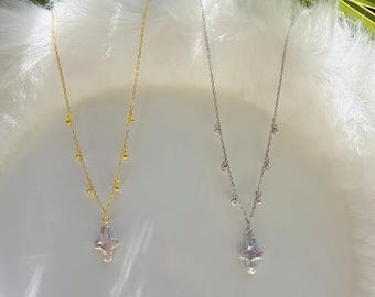 Collar de cruz con perlas de agua dulce: gargantilla de plata S925 bañada en oro de 18 quilates