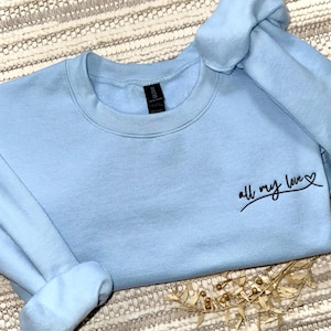 Bluza z haftowanym okrągłym dekoltem All My Love, przytulny zimowy ubiór