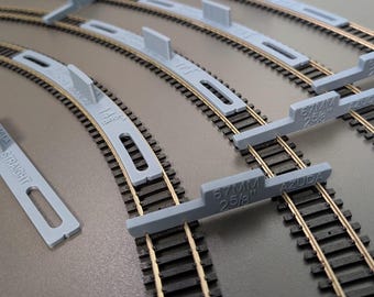 42655 OO HO GAUGE HANDRAILS FOR BRIDGES ECT 8 PIECES 207mm EACH AUHAGEN