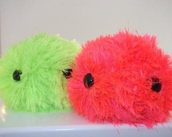 Peluche chaude et floue